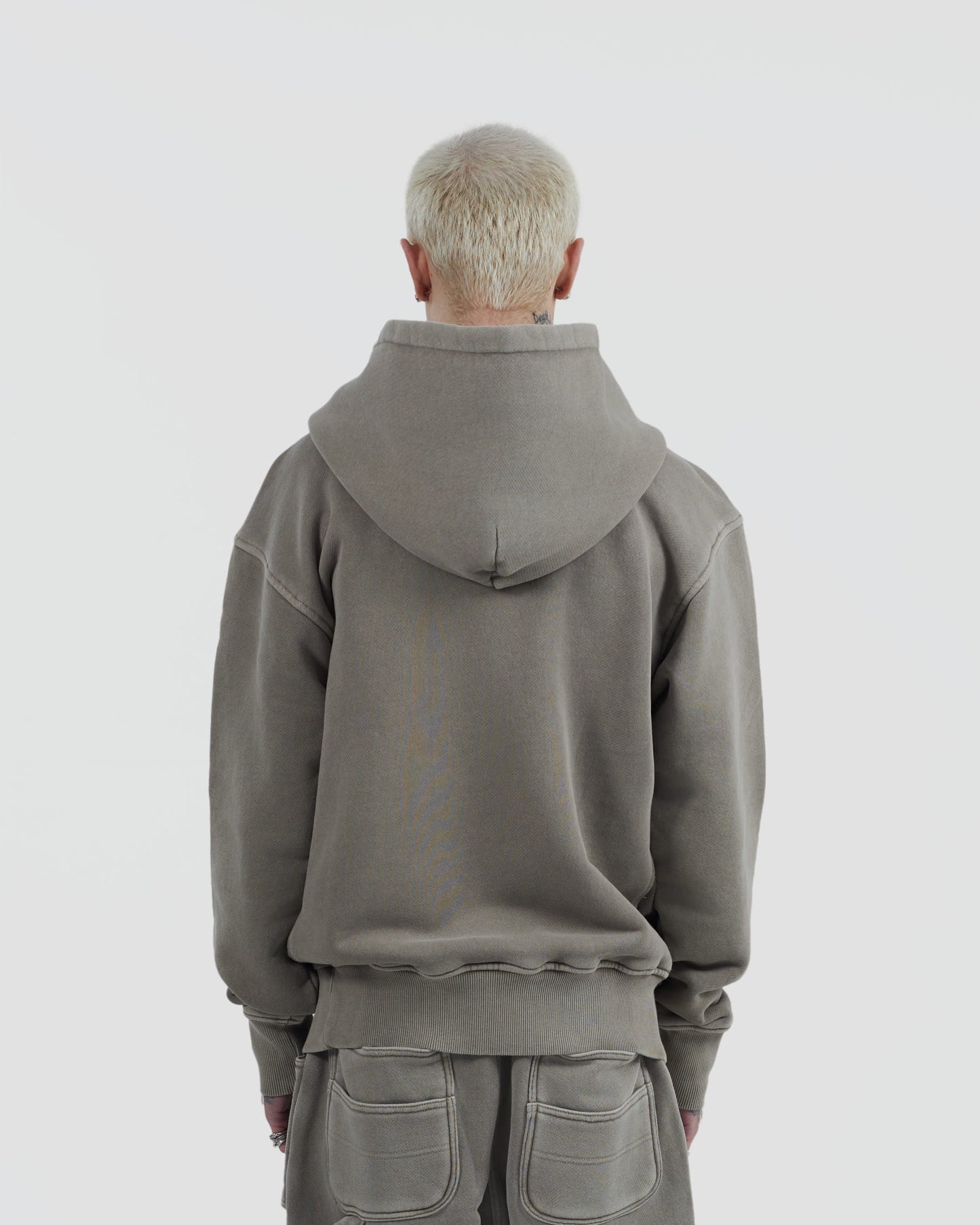 CREST PULLOVER