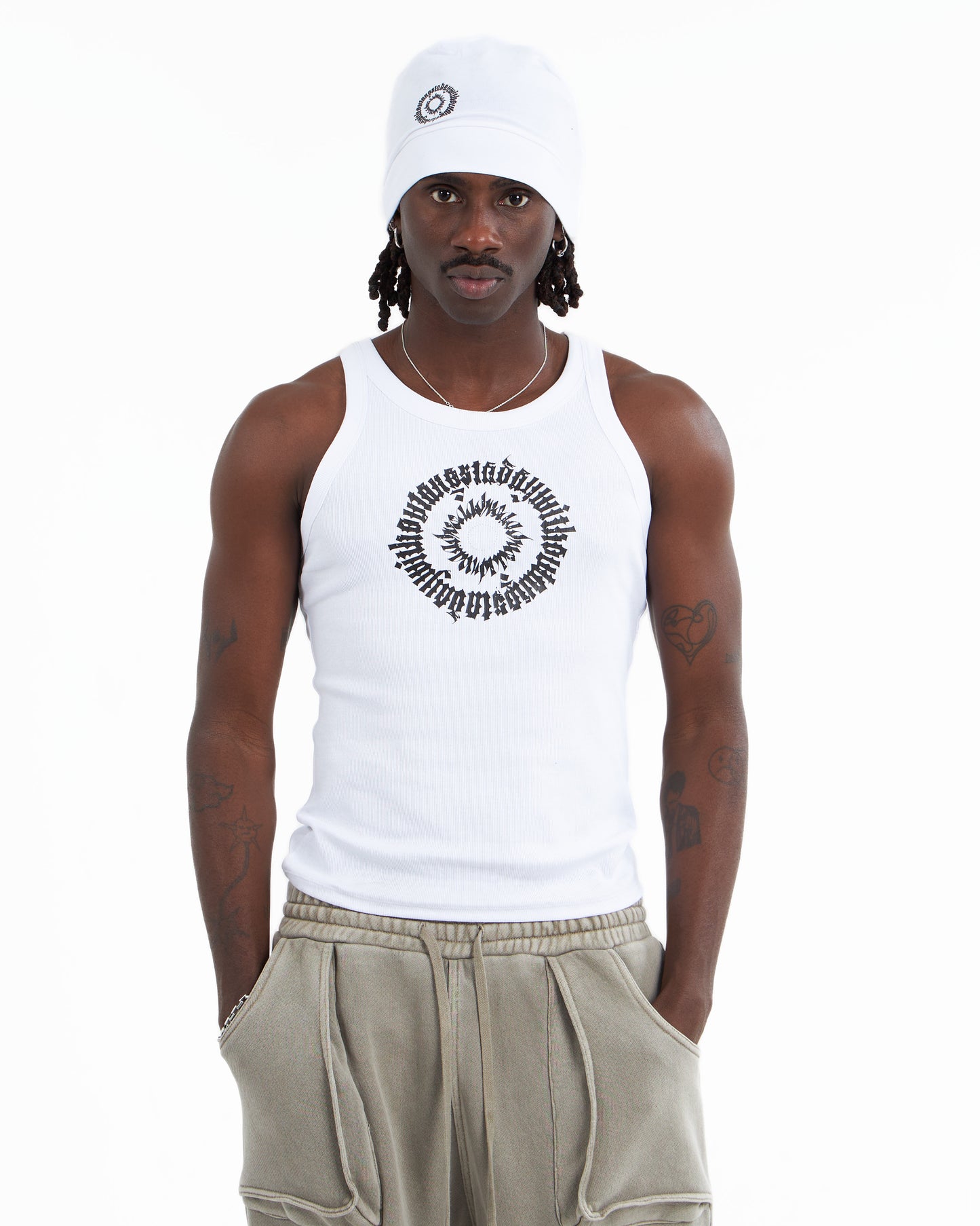 CREST VEST