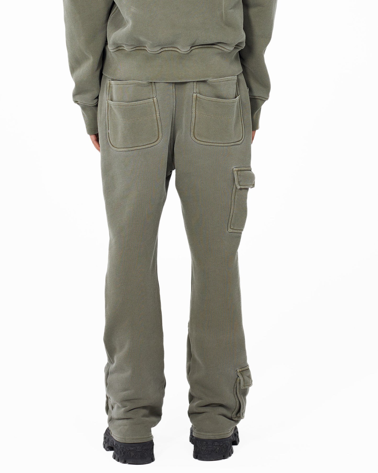 CARGO SWEATPANTS