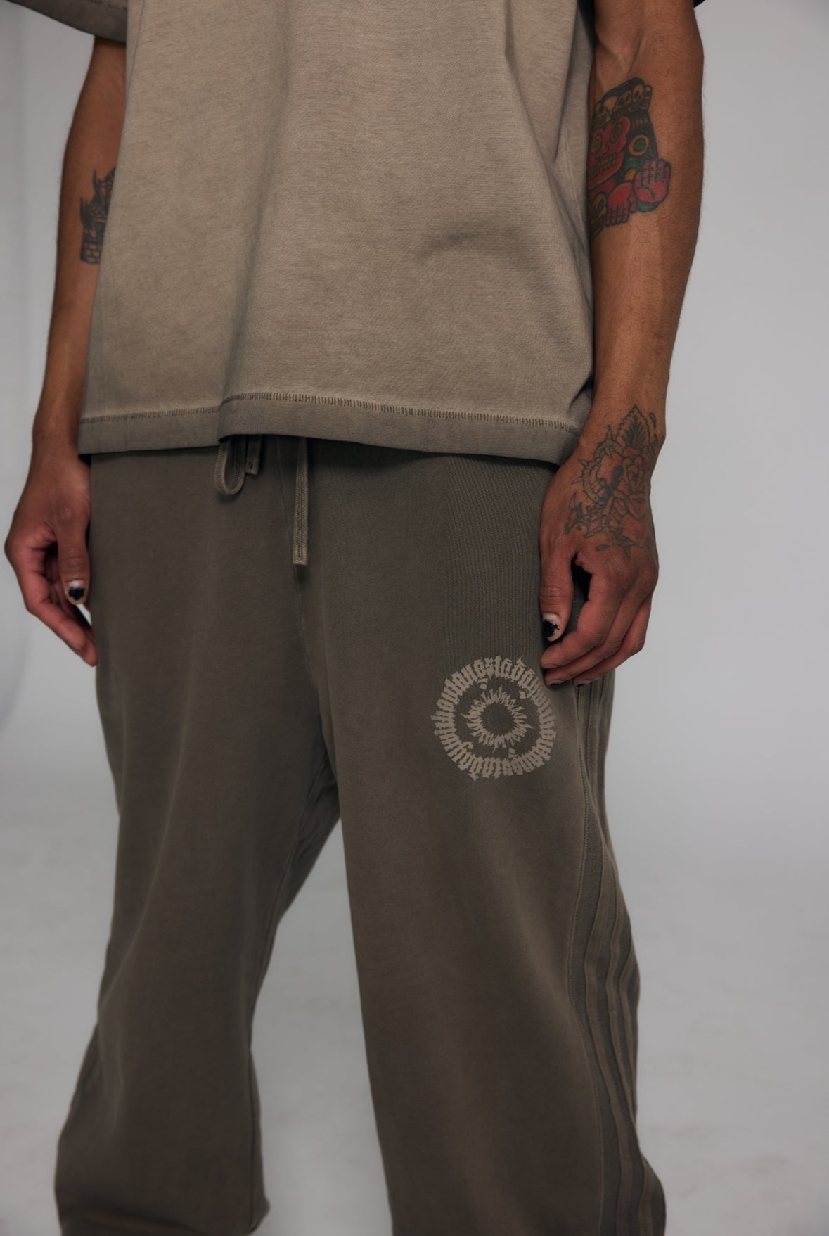 ADWOA SWAMP JOGGERS BROWN