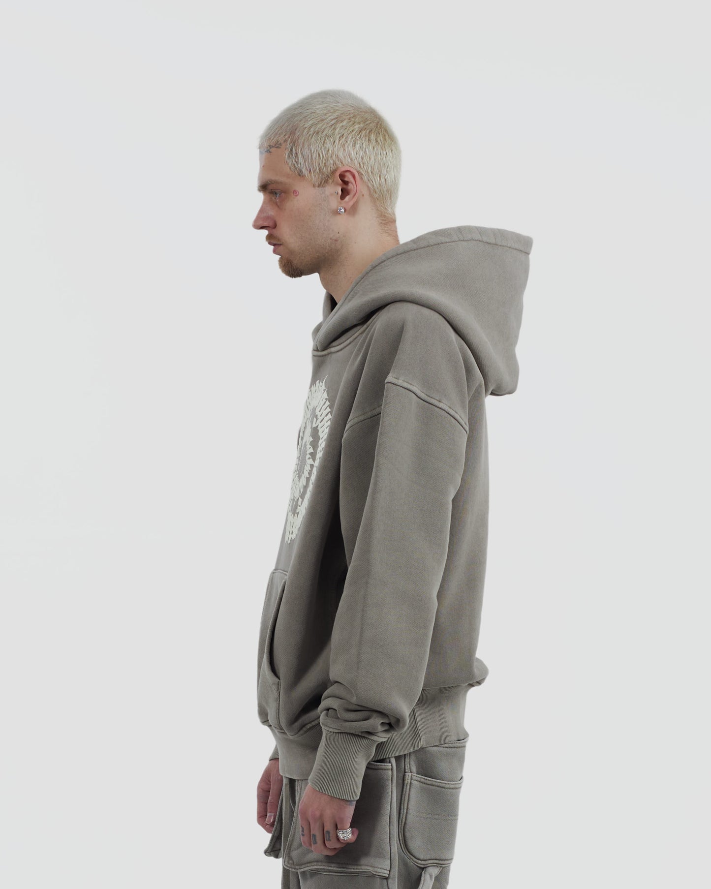 CREST PULLOVER