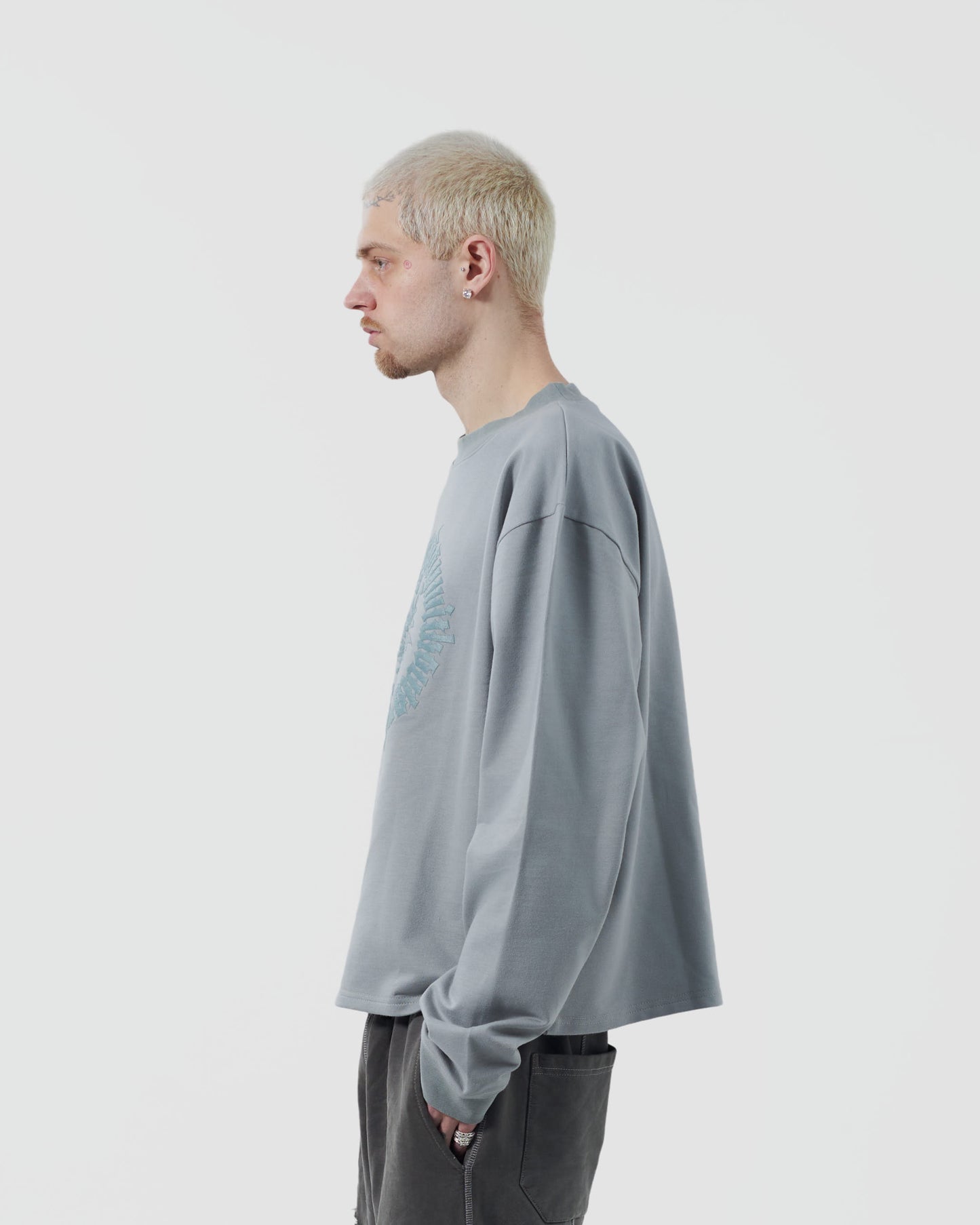 TONAL LONG SLEEVE GREY