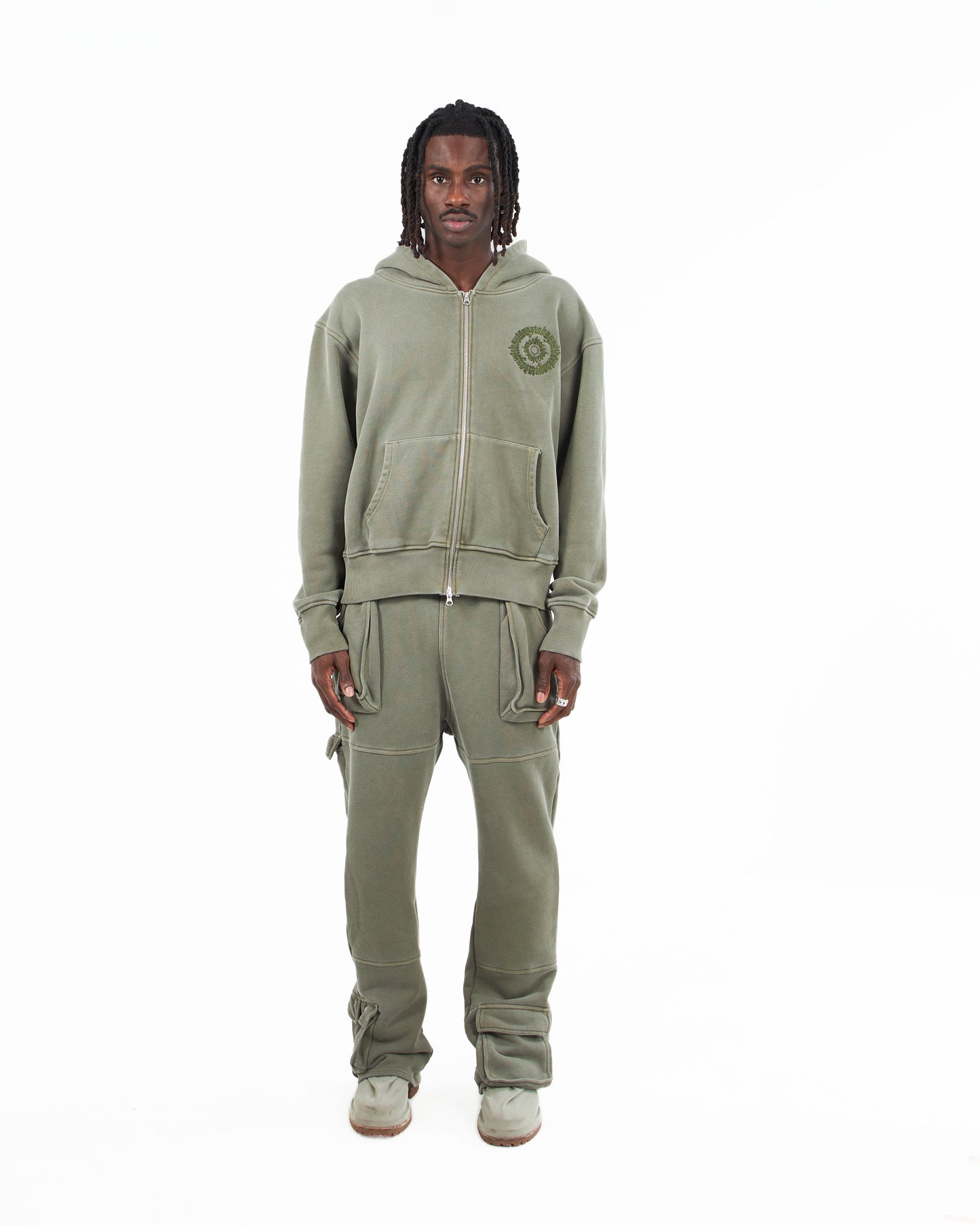 CREST ZIP UP KHAKI