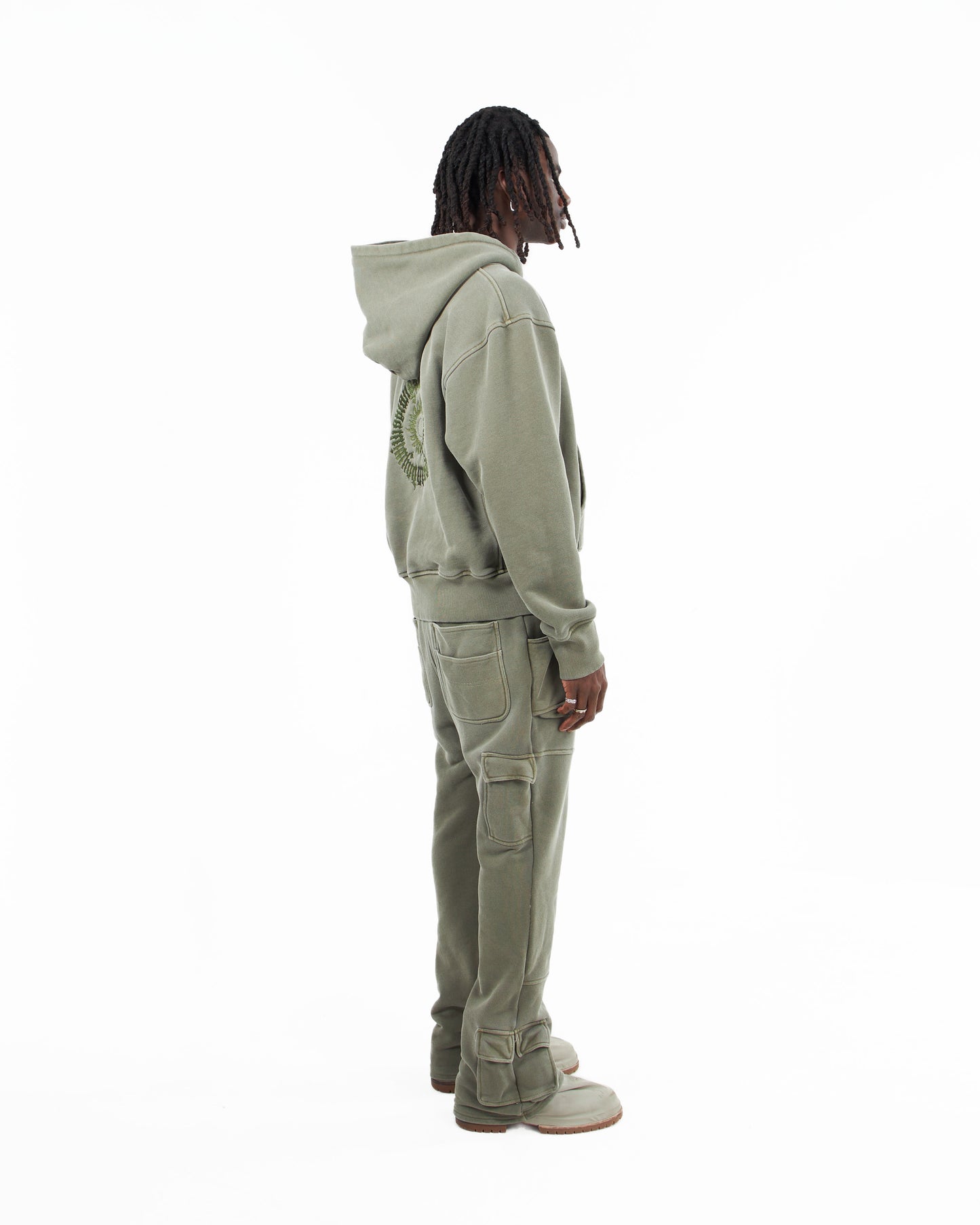 CREST ZIP UP KHAKI