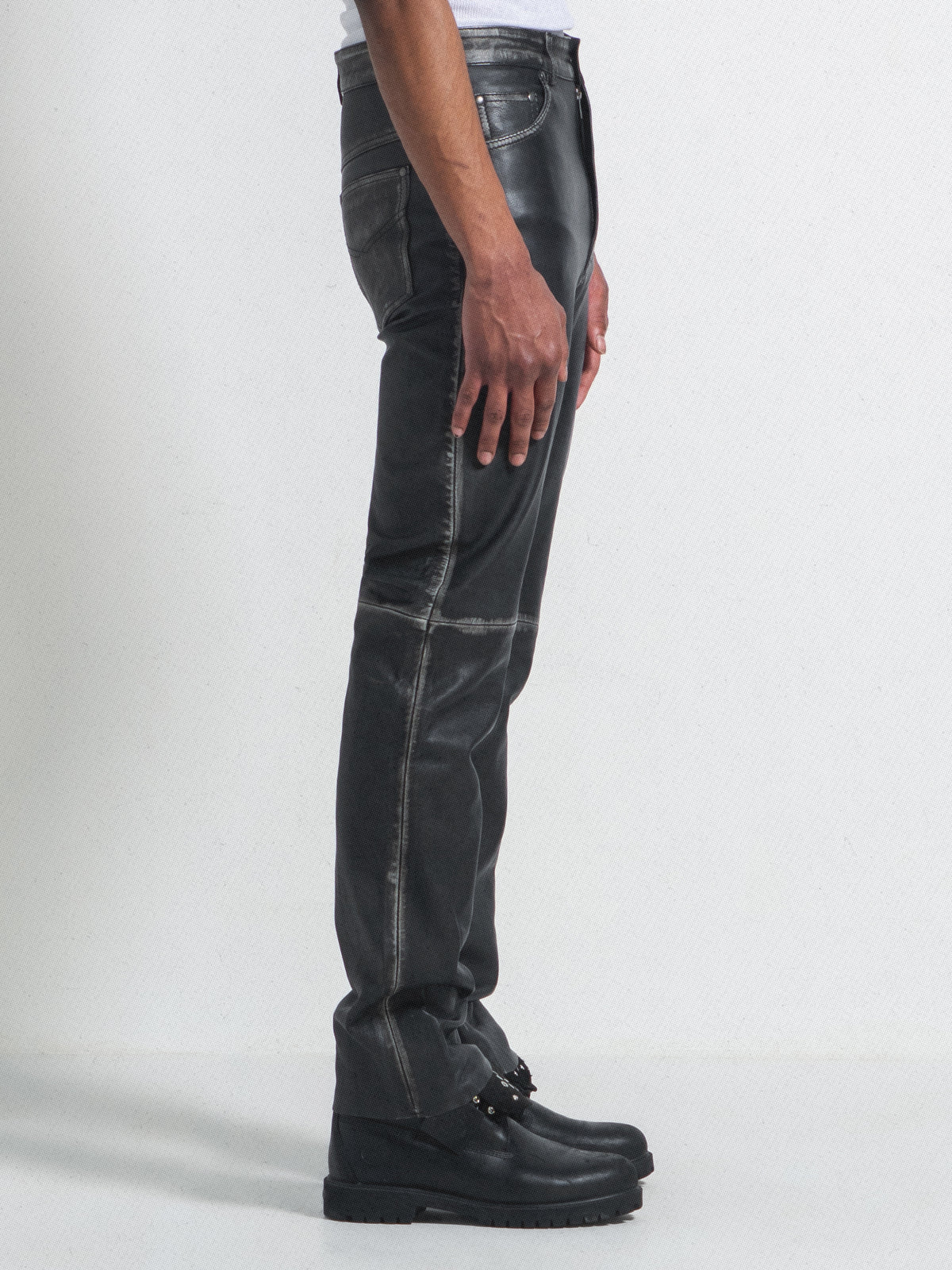 BLACK LEATHER TROUSERS
